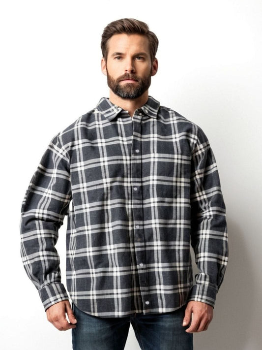 homme portant en studio la Veste style bucheron homme